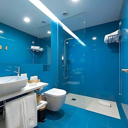 Bloom House By Sweet 3* Oporto